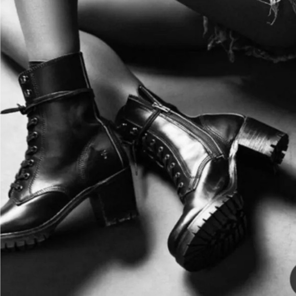 $528 Frye Sabrina Moto Oxblood Burgundy Red Lace Up Leather Combat Ankle Boot - Picture 8 of 16